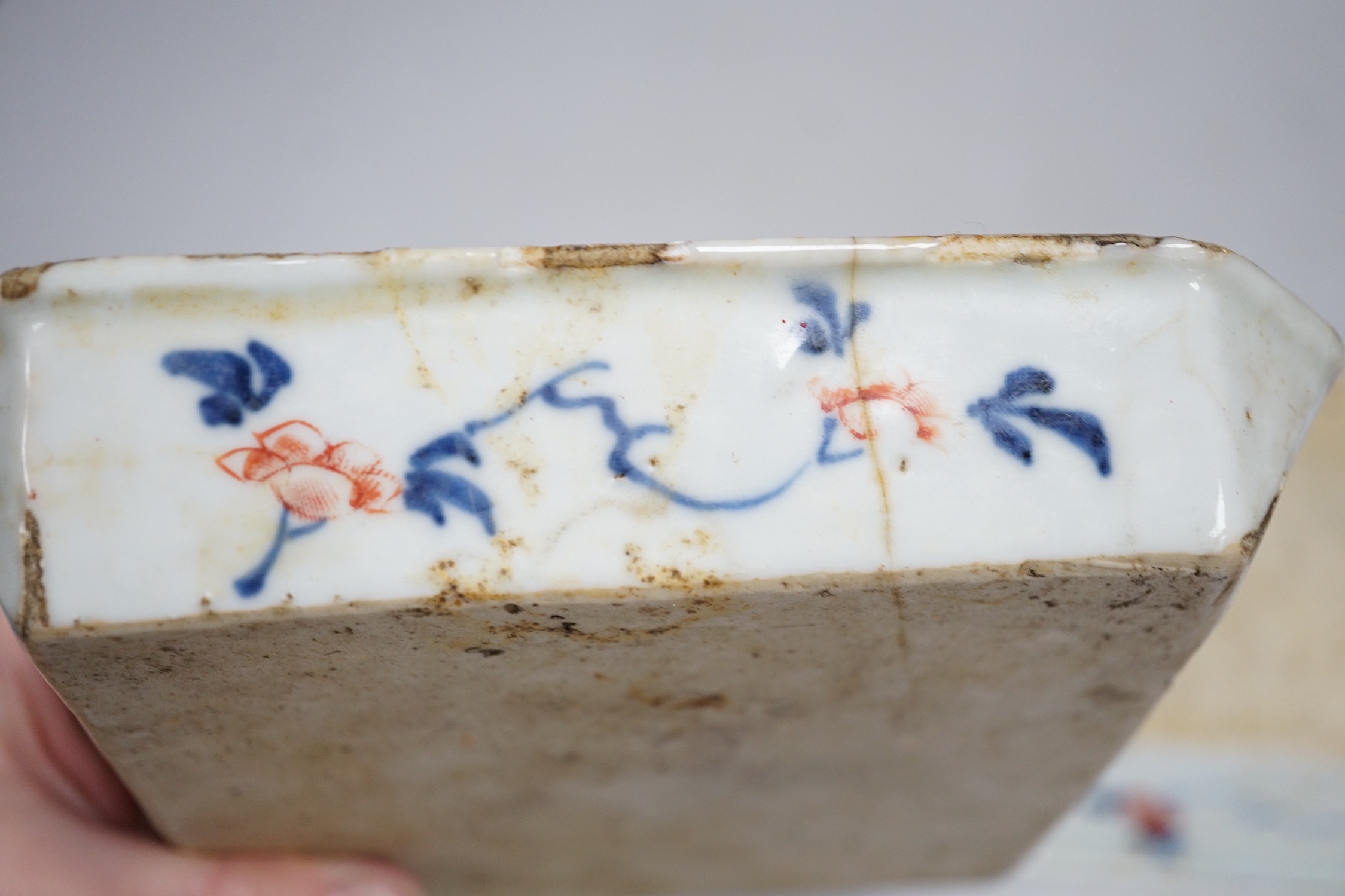 Two Chinese Imari square dishes, Kangxi, 15cm sq.
